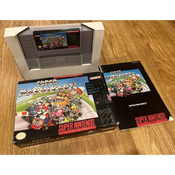 Super Mario Kart (Super Nintendo SNES, 1992) - Box and Manual - Picture 1 of 15